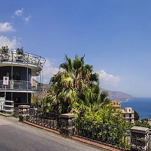 Szálloda Palace, Taormina