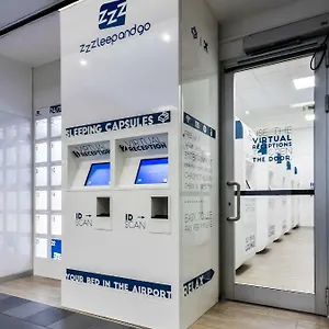 Resting Pods - Zzzleepandgo Bgy Airport 3* Орио-аль-Серио
