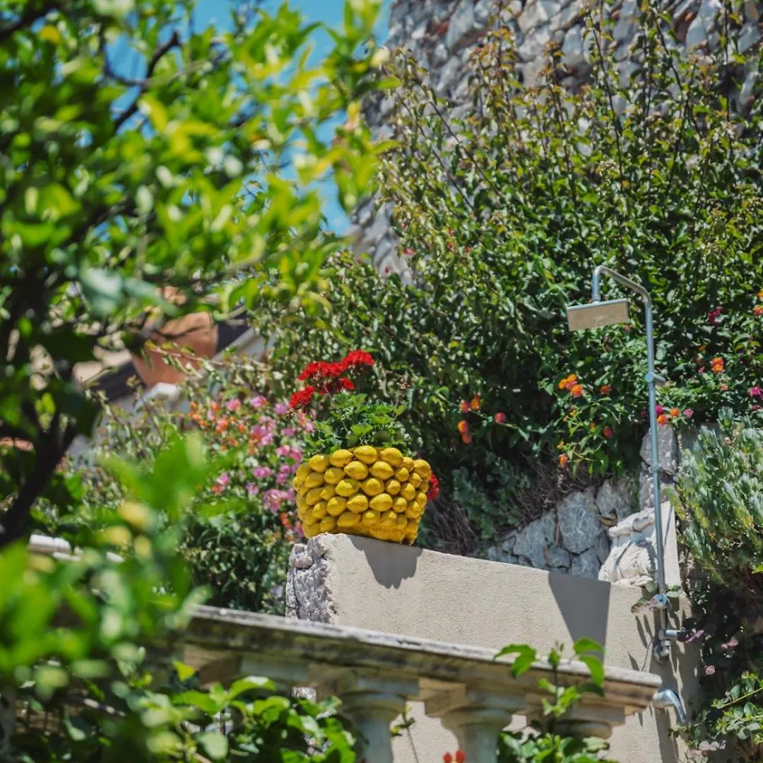 Hotel Villa Taormina 4*,
