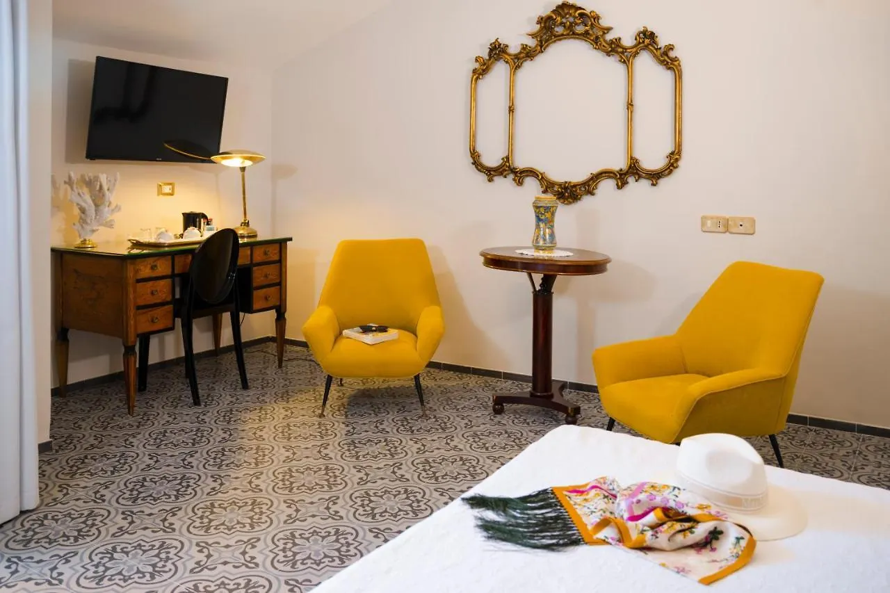Hotel Villa Taormina 4*,  Italia